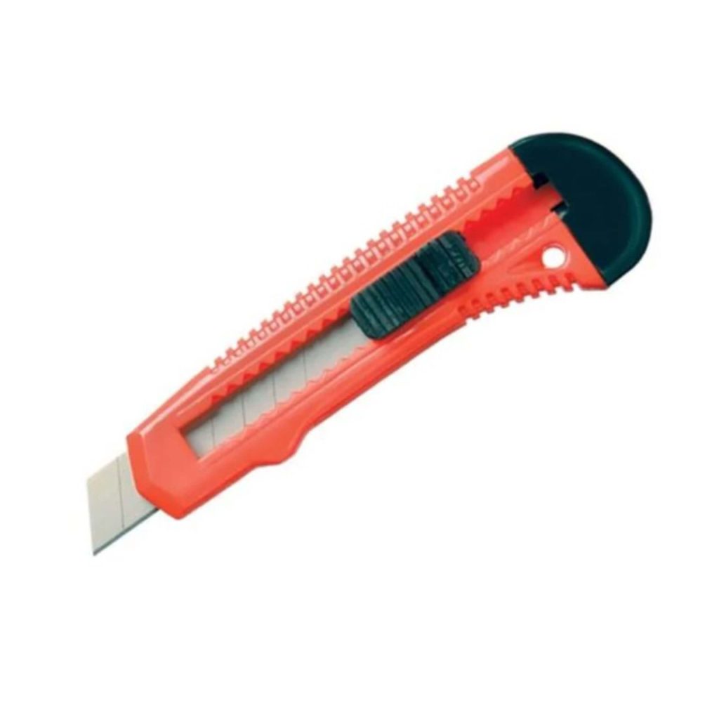 An image of our Warehouse use Knives.