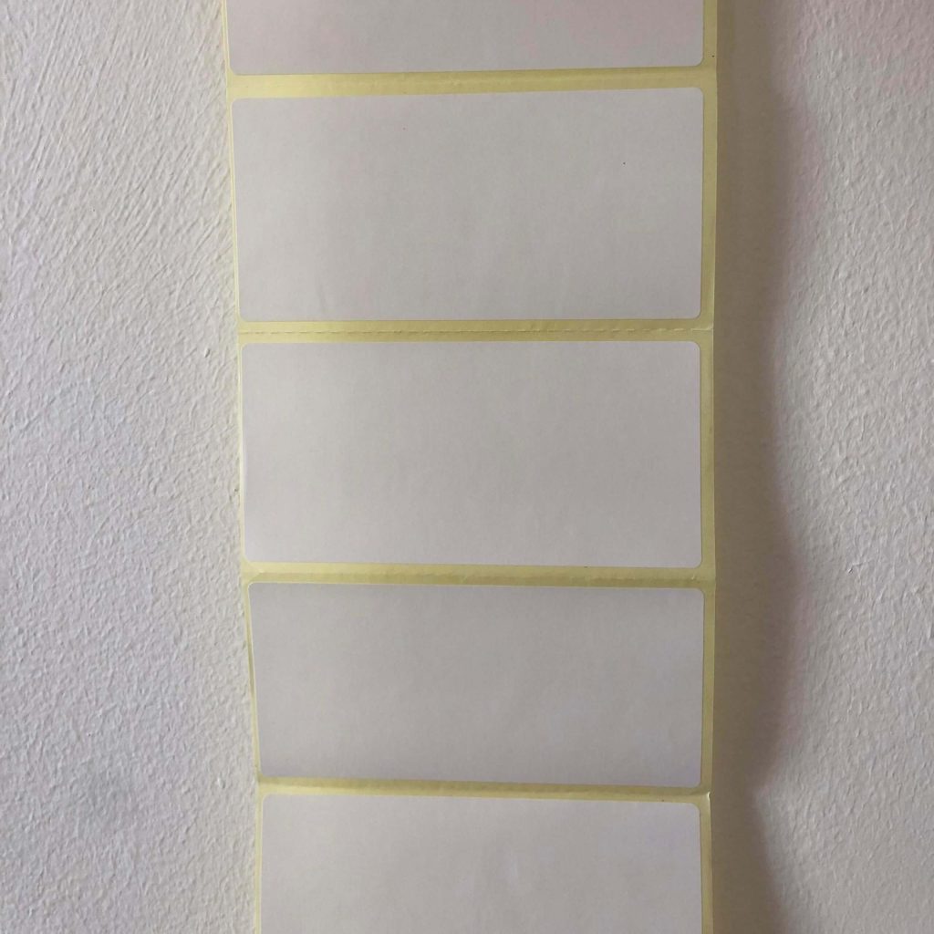 An image of our Plain Adhesive Labels.